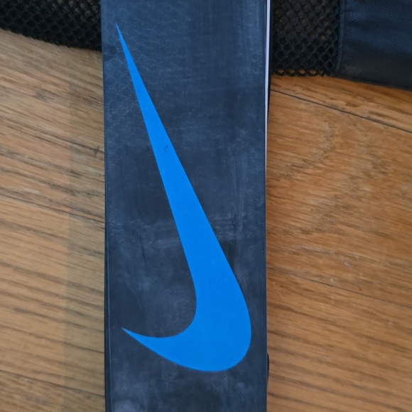 NIKE BRAND LOOP MINI RESISTANCE BANDS, LIGHT, MEDIUM, AND HEAVY - Picture 7 of 9